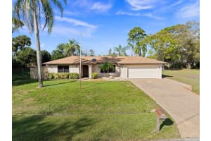 145 SE Fallon Drive, Port Saint Lucie, FL 34983 Sold 04/09/25