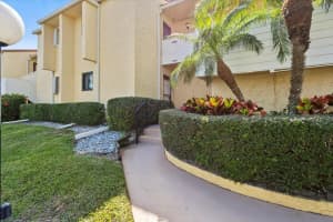 5333 SE Miles Grant Road 105, Stuart, FL 34997 Sold 03/19/25