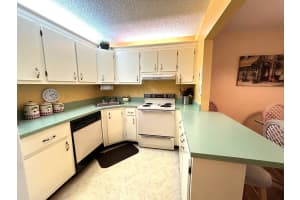 113 Lake Pine Circle C-2, Greenacres, FL 33463 Sold 08/08/25