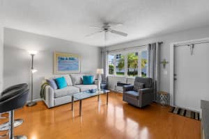 2520 S Federal Highway 7, Boynton Beach, FL 33435 Sold 04/29/25