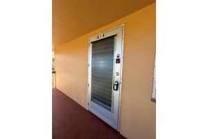 14 Canterbury A, West Palm Beach, FL 33417 Sold 06/09/25