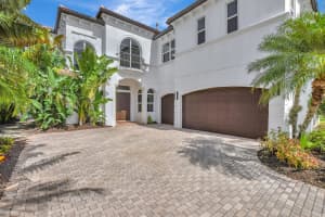 6131 Via Venetia N, Delray Beach, FL 33484 Sold 04/16/25