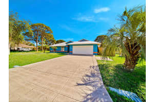 2550 SE Grand Drive, Port Saint Lucie, FL 34952 Sold 03/19/25
