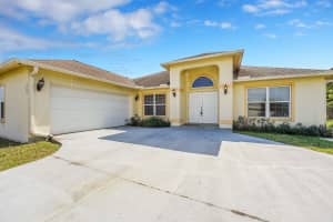 268 SW Statler Avenue SW, Port Saint Lucie, FL 34984 Sold 03/13/25