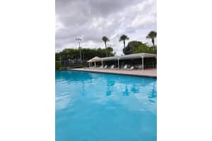 216 Live Oak Lane, Boynton Beach, FL 33436 Sold 05/19/25