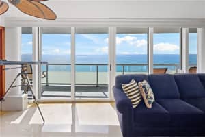 3554 Ocean Drive Ph1&4, Vero Beach