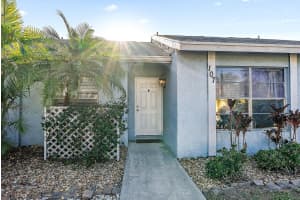 107 Oakwood Drive, Jupiter, FL 33458 Sold 04/08/25
