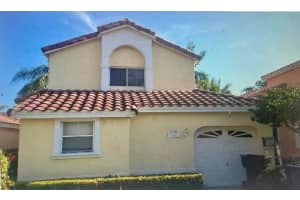 1090 SE 6th Avenue, Dania Beach, FL 33004 Sold 02/25/25