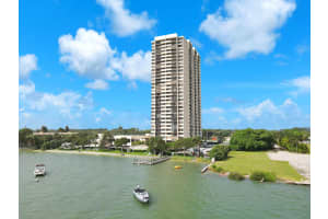 5600 N Flagler Drive 2301, West Palm Beach, FL 33407 Sold 10/16/25