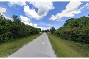 9235 100th Court, Vero Beach, FL 32967 Sold 03/04/25