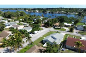 6761 Eastview Drive, Lantana, FL 33462 Sold 03/28/25