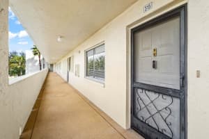 3178 Via Poinciana 315, Lake Worth, FL 33467 - MLS#R11061463