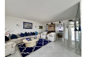 101 Wellington D, West Palm Beach, FL 33417 Sold 03/31/25