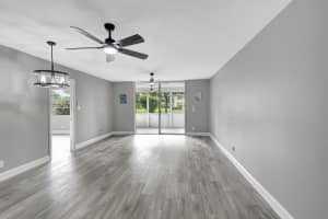 8 Willowbrook Lane 101, Delray Beach, FL 33446 Sold 04/01/25