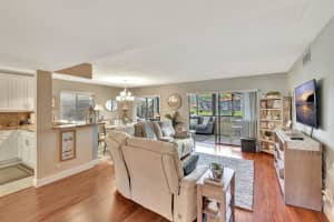 10663 Ocean Palm Way 101, Boynton Beach