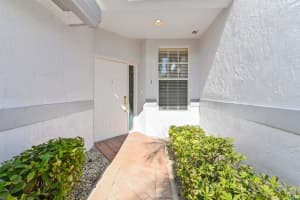 7960 Laina Lane 1, Boynton Beach, FL 33437 Sold 04/18/25