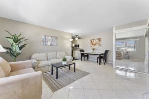 1300 S Broadway 18, Lantana, FL 33462 Sold 06/06/25