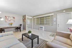 1300 S Broadway 18, Lantana, FL 33462 Sold 06/06/25