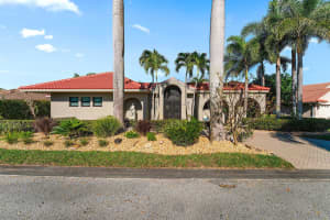 5130 SE Lost Lake Way, Hobe Sound, FL 33455 Sold 03/25/25