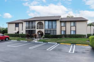 419 Pine Glen Lane A-2, Greenacres, FL 33463 Sold 05/23/25