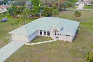 6502 Lakeland Boulevard, Fort Pierce, FL 34951 Sold 03/26/25