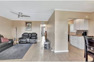 133 Salisbury F, West Palm Beach, FL 33417 - MLS#R11061723