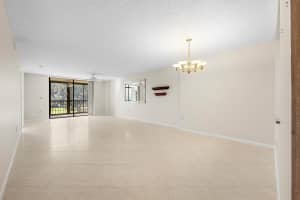 15324 Lakes Of Delray 214 Boulevard 214, Delray Beach, FL 33484 Sold 03/19/25