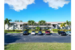 301 Circle Drive S 103, Boynton Beach, FL 33435 - MLS#R11061791