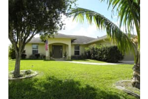 632 SE Ron Rico Terrace, Port Saint Lucie, FL 34983 Sold 04/15/25