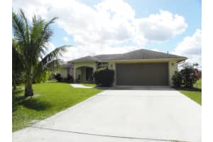 632 SE Ron Rico Terrace, Port Saint Lucie, FL 34983 Sold 04/15/25