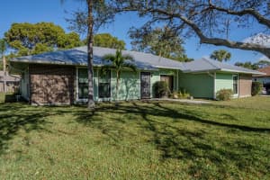 2995 SE Glasgow Drive, Stuart, FL 34997 - MLS#R11061855