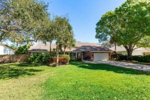 2047 SW 36th Avenue, Delray Beach, FL 33445 - MLS#R11061865
