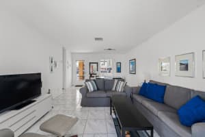 2950 Crosley Drive E J, West Palm Beach, FL 33415 Sold 04/25/25