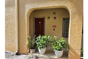 4815 Via Palm Lake 1412, West Palm Beach, FL 33417 Sold 05/02/25