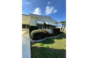 65 Las Casitas Court, Fort Pierce, FL 34951 Sold 03/07/25