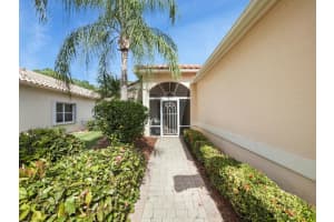 392 NW Granville Street, Port Saint Lucie, FL 34986 Sold 04/28/25