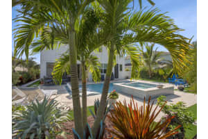 708 SW Riverwatch Place, Stuart, FL 34997 Sold 05/09/25