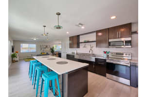 2649 Lake Drive 5, Singer Island, FL 33404 - MLS#R11062092
