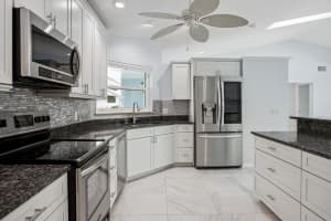 5090 SE Hanson Circle, Stuart, FL 34997 - MLS#R11062111