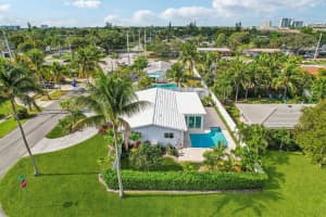 21 SE 9th Street, Pompano Beach, FL 33060 Sold 04/14/25