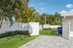 21 SE 9th Street, Pompano Beach, FL 33060 Sold 04/14/25