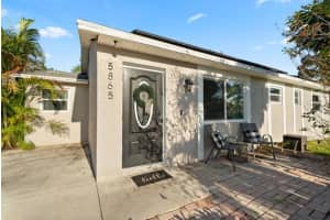 5865 SE Rosemont Avenue E, Stuart, FL 34997 - MLS#R11062119