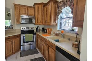 6070 SE Martinique Drive 104, Stuart, FL 34997 Sold 04/14/25