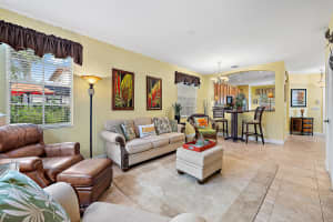 616 Castle Drive, Palm Beach Gardens, FL 33410 Sold 05/08/25
