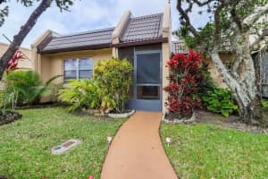 107 Lake Terry Drive, West Palm Beach