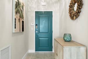 315 Bay Colony Drive N, Juno Beach, FL 33408 Sold 07/28/25