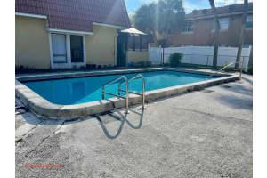 4240 114th Terrace, Coral Springs, FL 33065 - MLS#R11062255