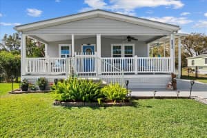 6877 SE Delegate Street, Hobe Sound, FL 33455 - MLS#R11062266