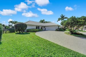 700 Holly Lane, Boca Raton, FL 33486 Sold 04/09/25
