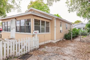 509 Putnam Road, West Palm Beach, FL 33405 Sold 06/06/25